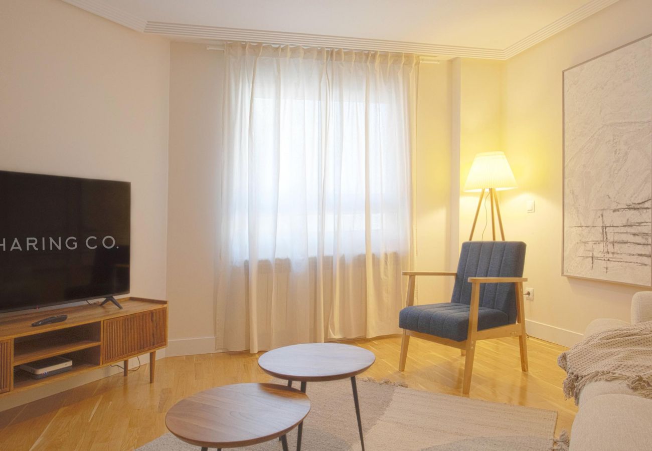 Apartamento en Madrid - Amplio Apartamento en Castellana by Sharing Co  