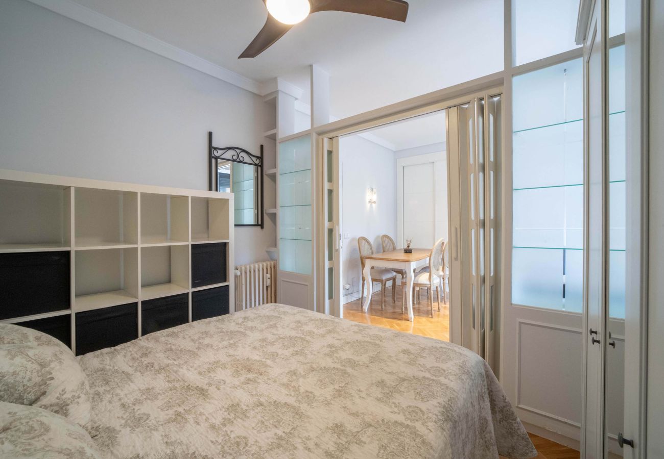 Apartamento en Madrid - Precioso piso con piscina en Madrid by SharingCo   