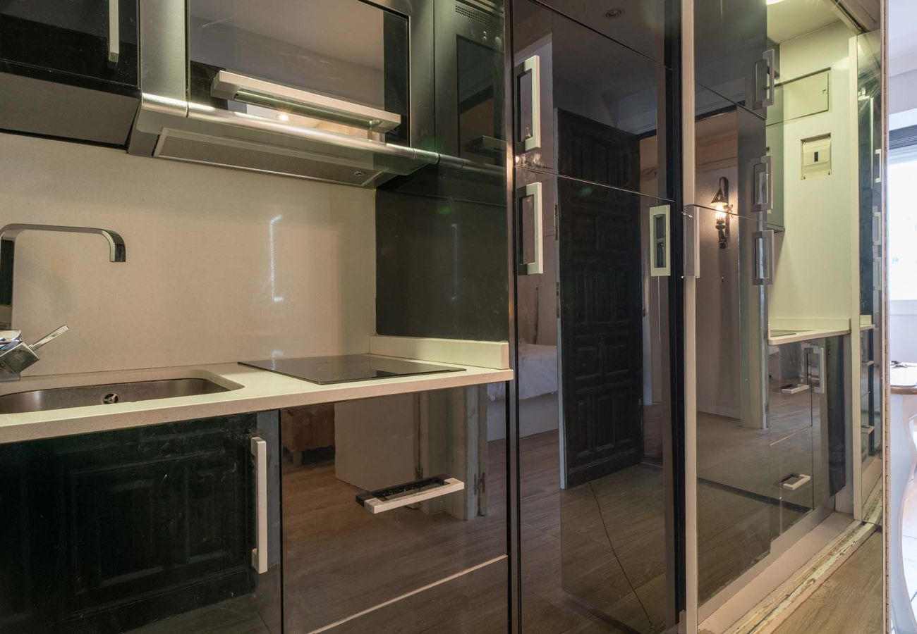 Apartamento en Madrid - Precioso piso con piscina en Madrid by SharingCo   