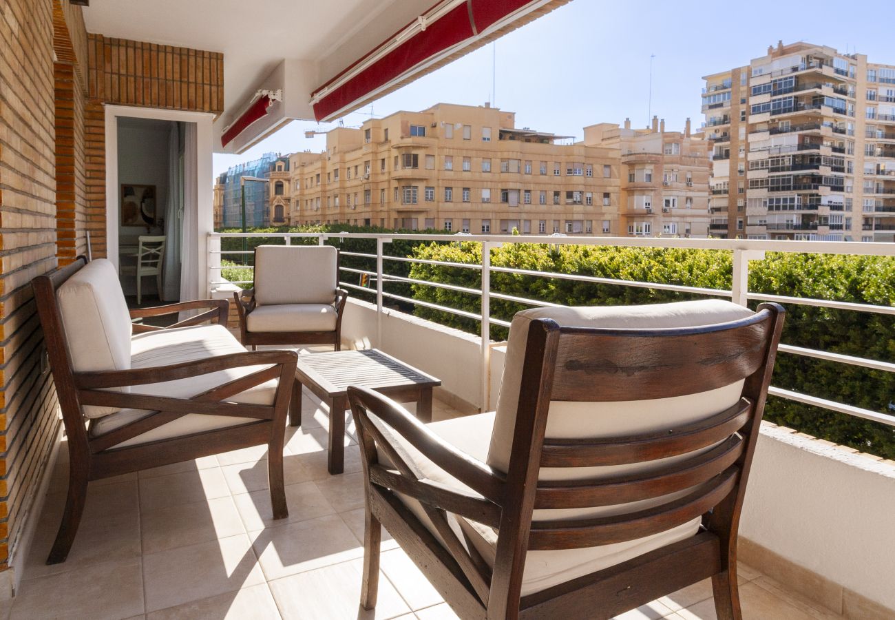 Apartamento en Málaga - Asombroso apartamento 2 hab y terraza Sharing Co   