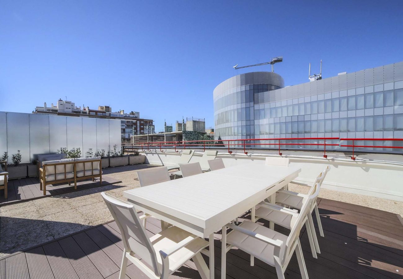 Apartamento en Madrid - Apartamento de 3 hab. con terraza en La Castellana Sharing Co.   