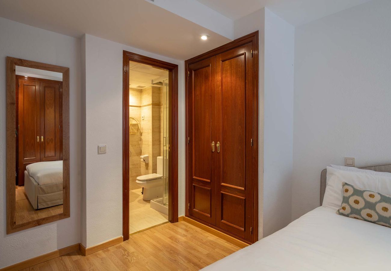Apartamento en Madrid - Cómodo apartamento en Calle Eraso