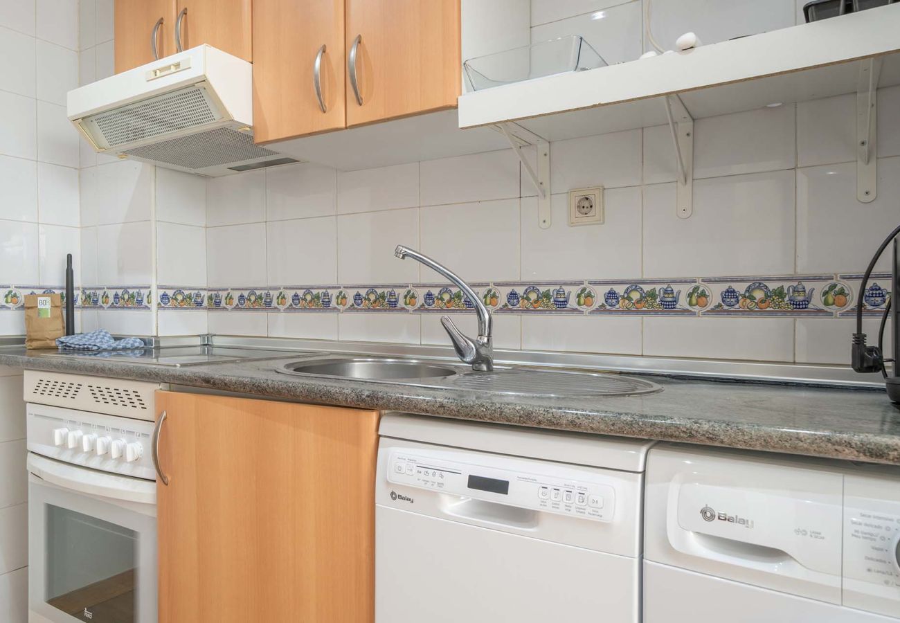 Apartamento en Madrid - Cómodo apartamento en Calle Eraso