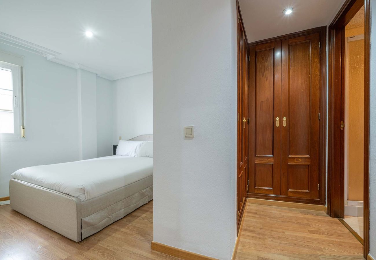 Apartamento en Madrid - Cómodo apartamento en Calle Eraso