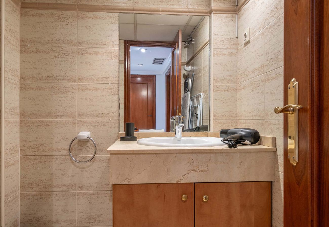 Apartamento en Madrid - Cómodo apartamento en Calle Eraso
