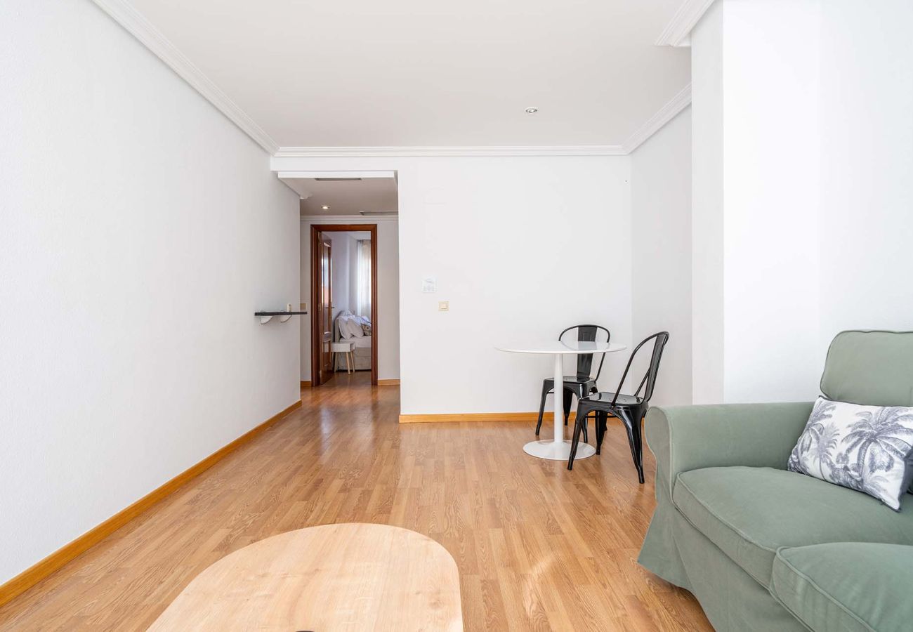 Apartamento en Madrid - Cómodo apartamento en Calle Eraso