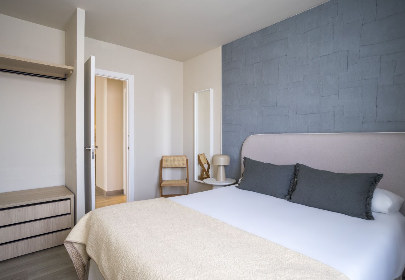 Apartamento en Málaga - Apartamento en Atarazanas 4 Habitaciones by Sharing Co