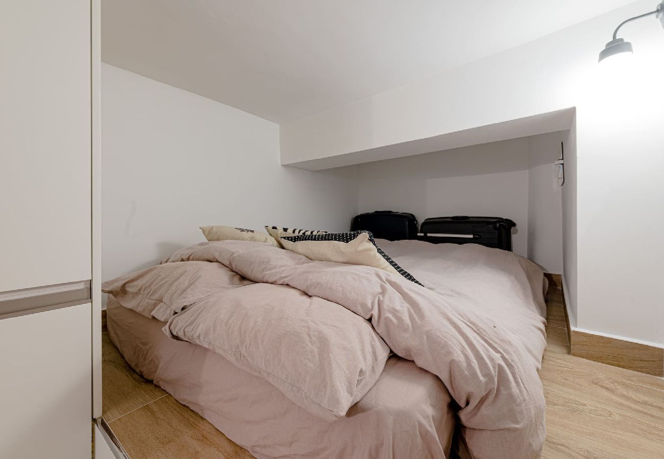 Apartamento en Madrid - Piso 2 habs. con patio privado Sharing Co.