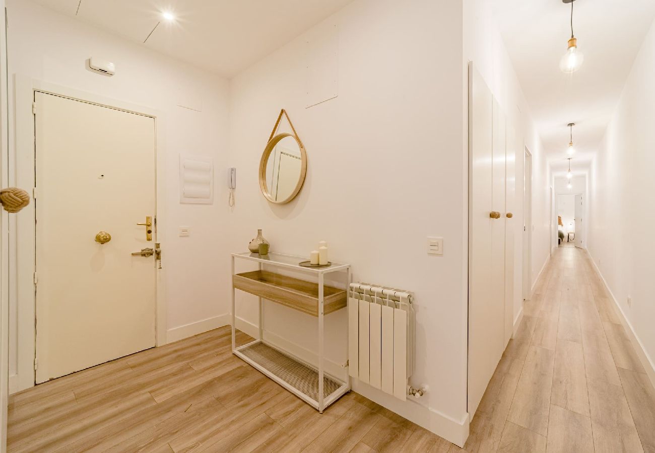 Apartamento en Madrid - Unico piso de 3habs en Chamberi by SharingCo 