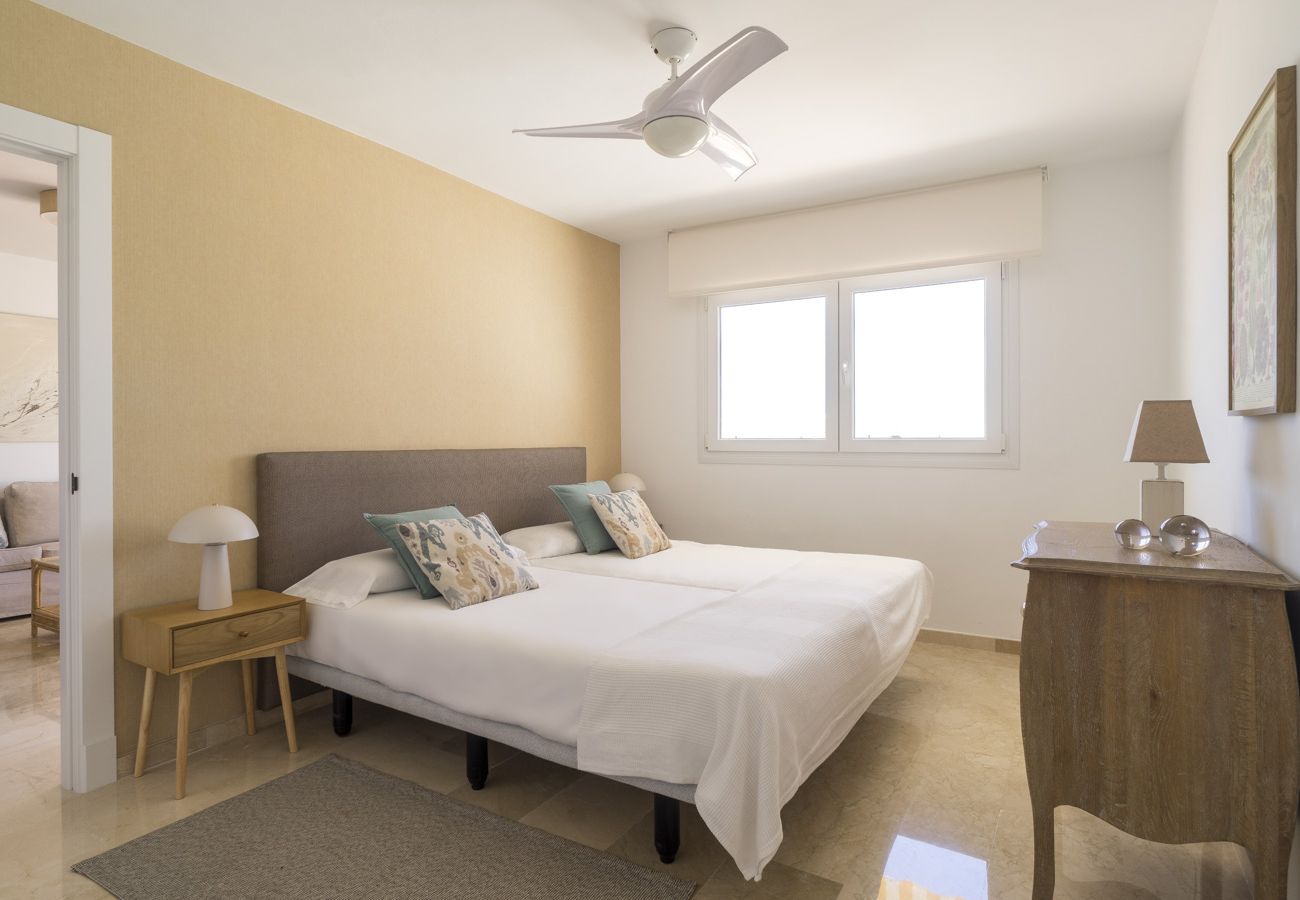 Apartamento en Marbella - Gran apto con piscina frente al mar by Sharing Co 