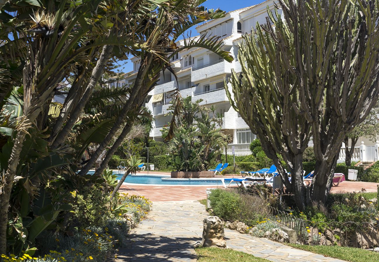 Apartamento en Marbella - Gran apto con piscina frente al mar by Sharing Co 
