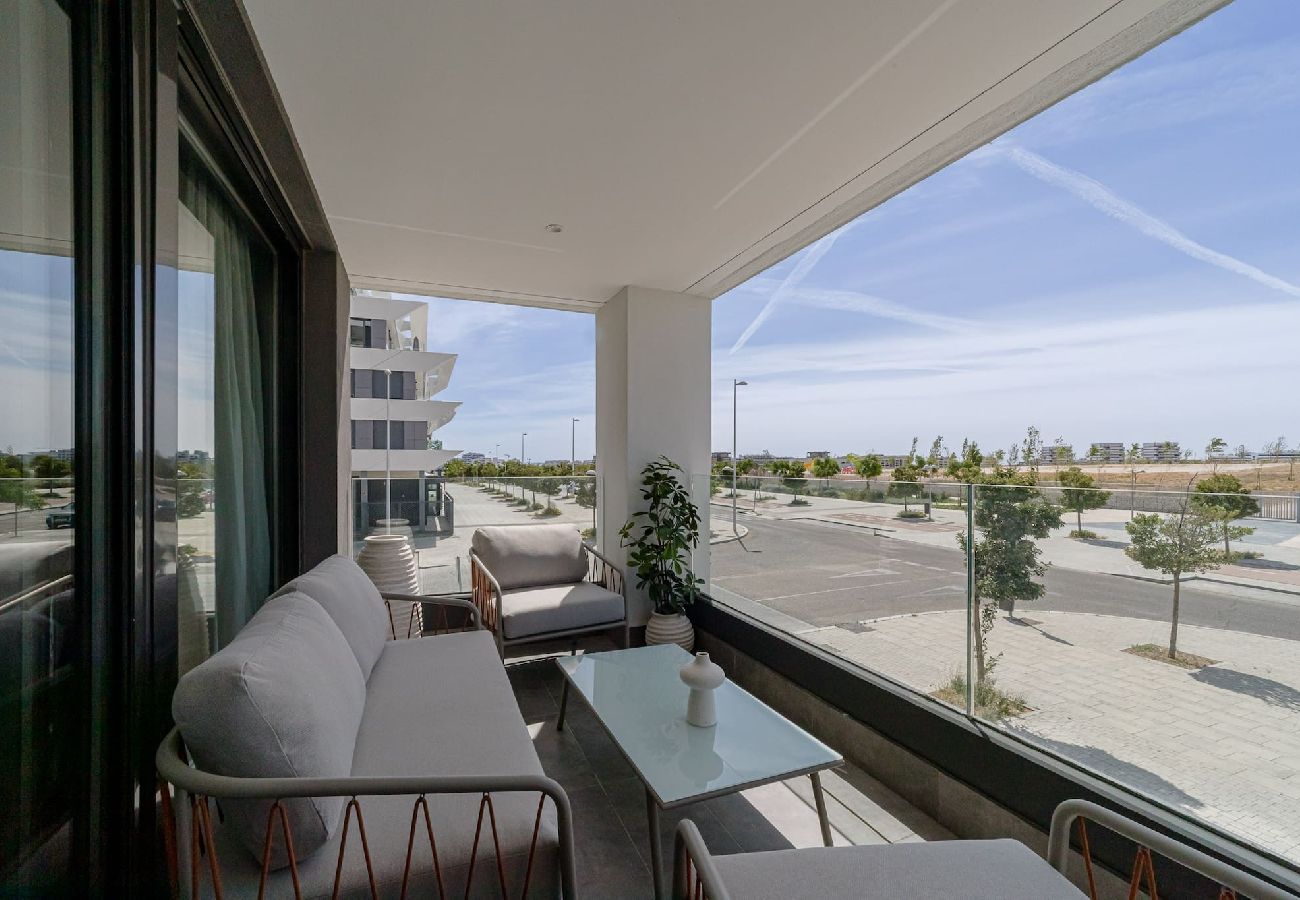 Apartamento en Madrid - Piso para 5 huéspedes con piscina by Sharing Co.