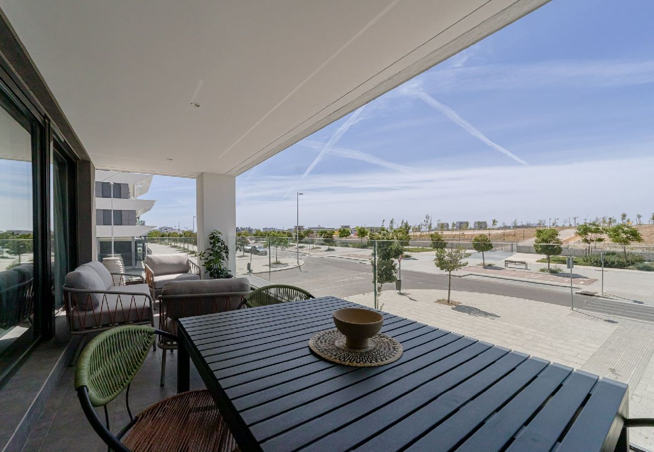 Apartamento en Madrid - Piso para 5 huéspedes con piscina by Sharing Co.