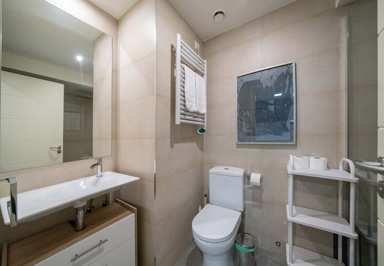 Apartamento en Madrid - Cómodo piso para dos personas by SharingCo