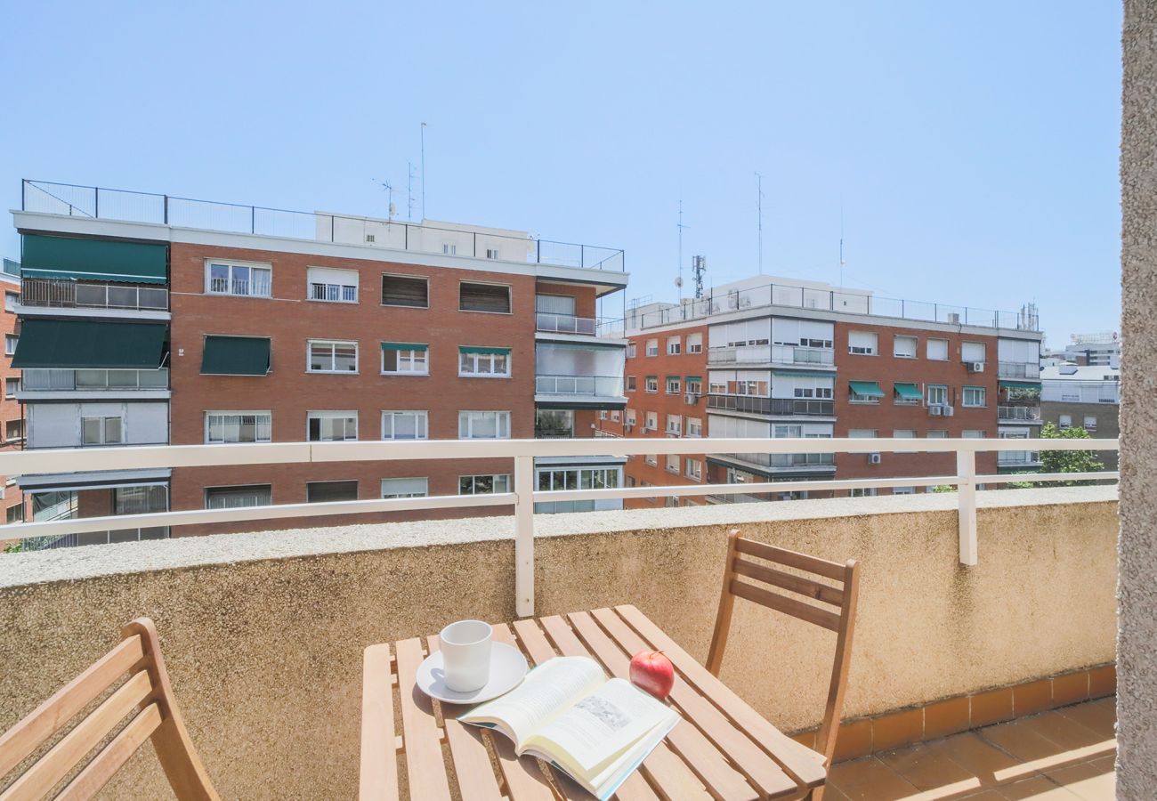 Apartamento en Madrid - Ático 4 hab. Gran terraza en La Castellana Sharing Co