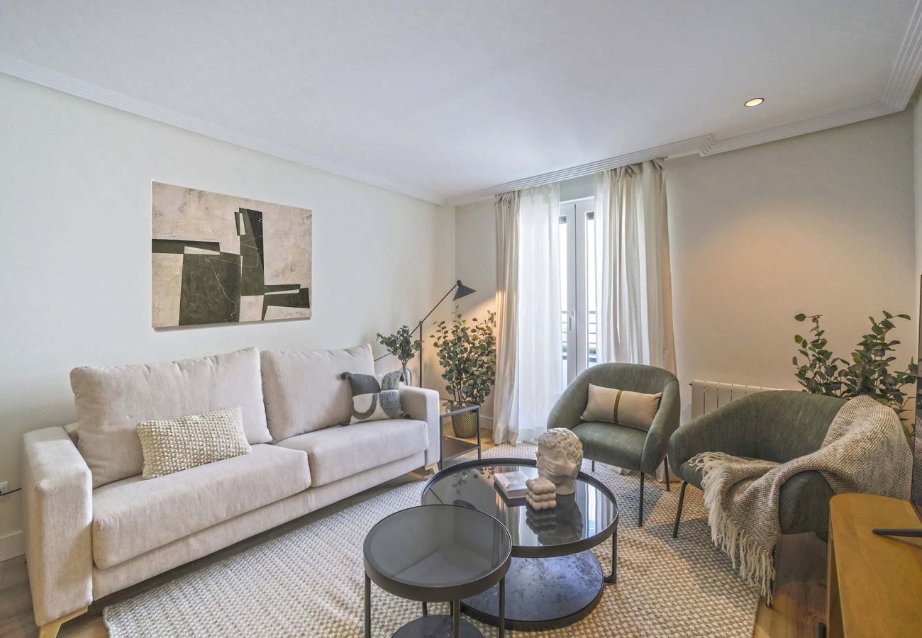 Apartamento en Madrid - Apartamento de 3 hab. con terraza en La Castellana Sharing Co.