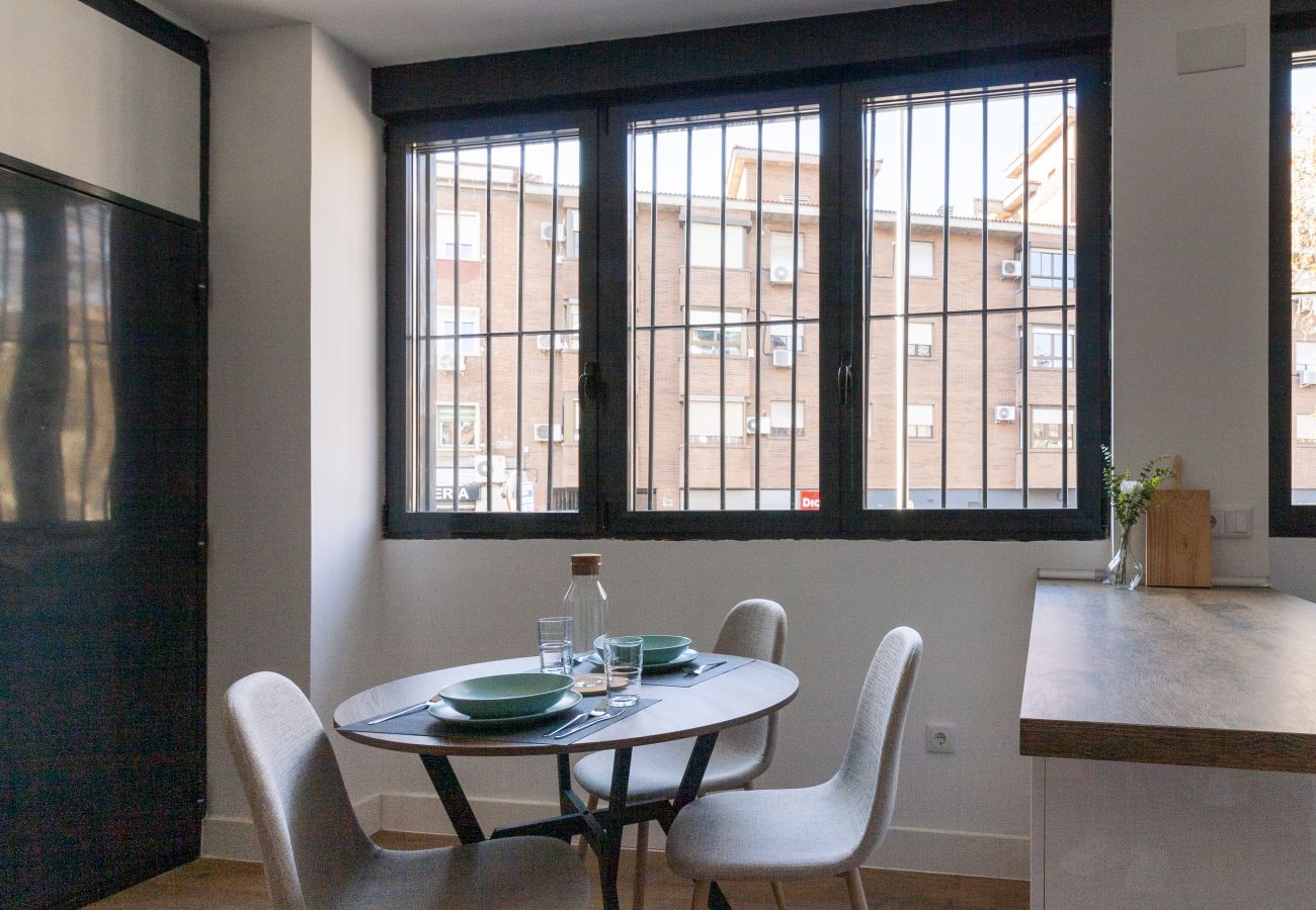 Apartamento en Madrid - Apartamento de 1 hab en Simancas por Sharing Co.