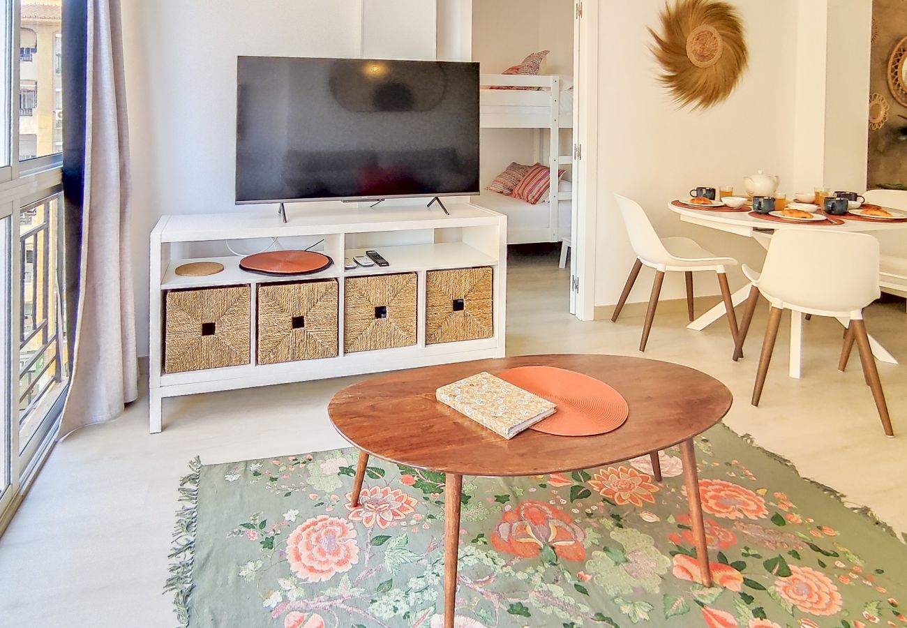 Apartamento en Málaga - Apartamento de 2 Habitaciones en El Palo  