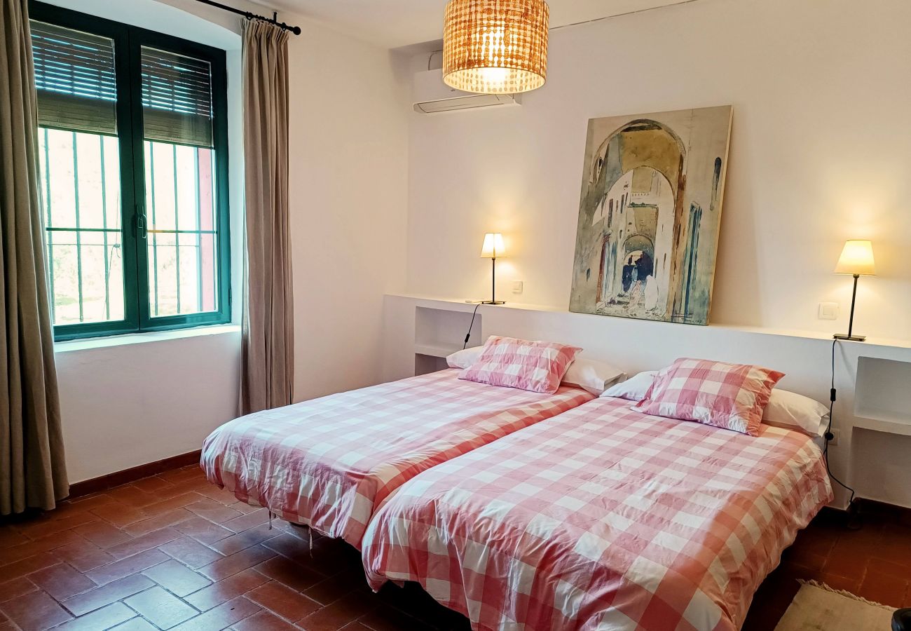 Casa en Lora del Río - Casa Rural Mazuecos - Hermosa finca de 3 habitaciones en Sevilla