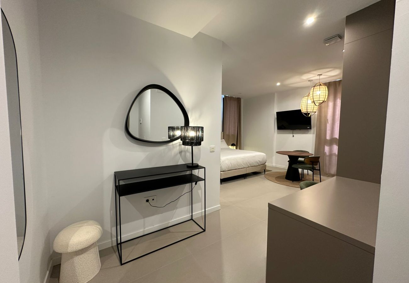 Estudio en Valencia - Housing Maritim by Sharing Co