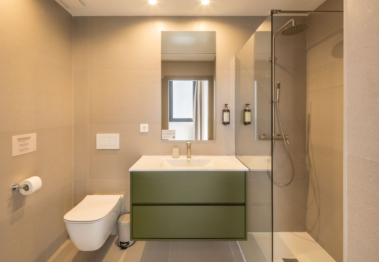 Estudio en Valencia - Housing Maritim por Sharing Co 