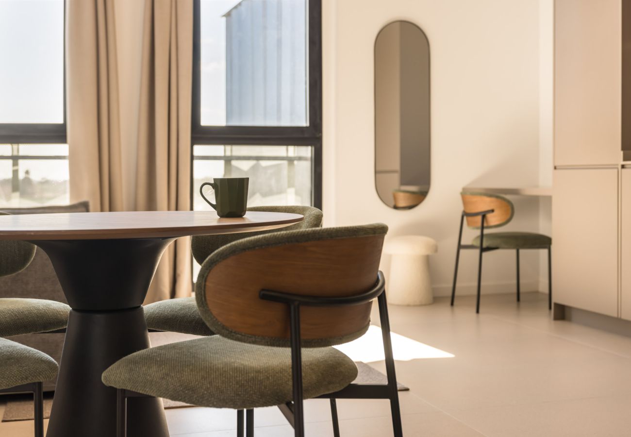 Estudio en Valencia - Housing Maritim por Sharing Co 