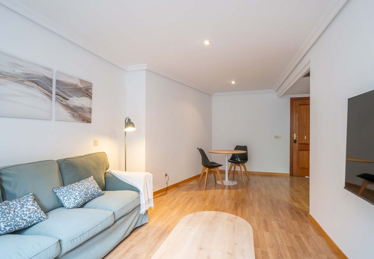 Apartamento en Madrid - Acogedor apartamento en Calle Eraso