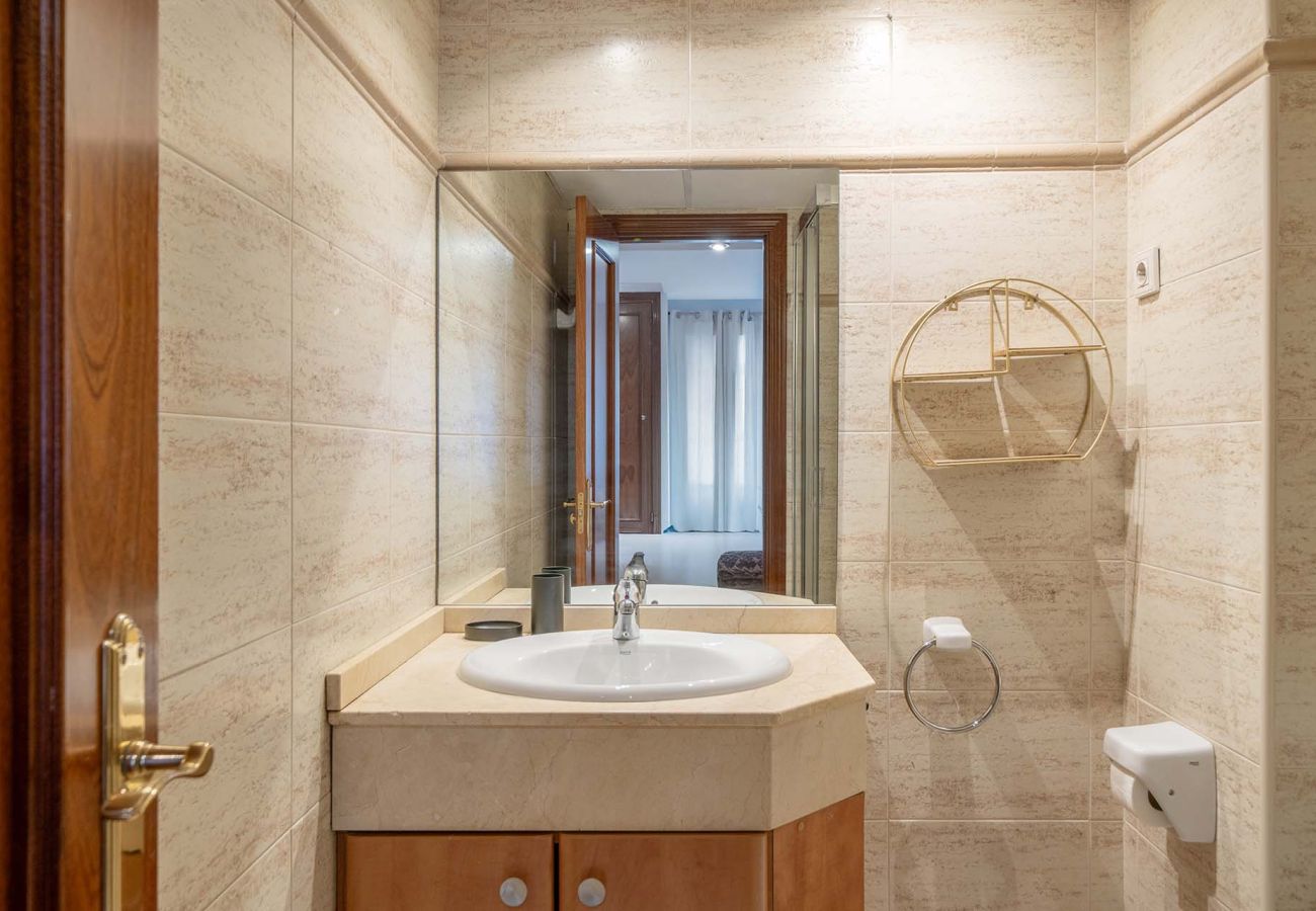 Apartamento en Madrid - Acogedor apartamento en Calle Eraso