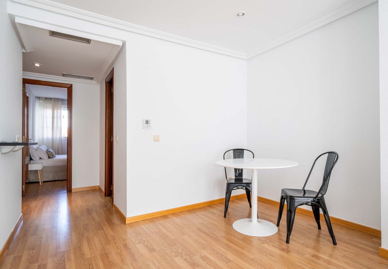Apartamento en Madrid - Cómodo apartamento en Calle Eraso