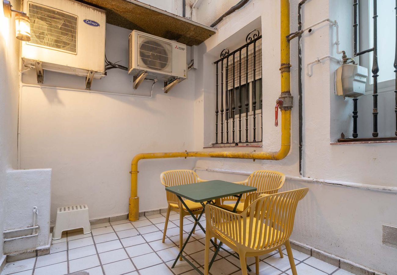 Apartamento en Madrid - Housing Calle Segovia by Sharing Co