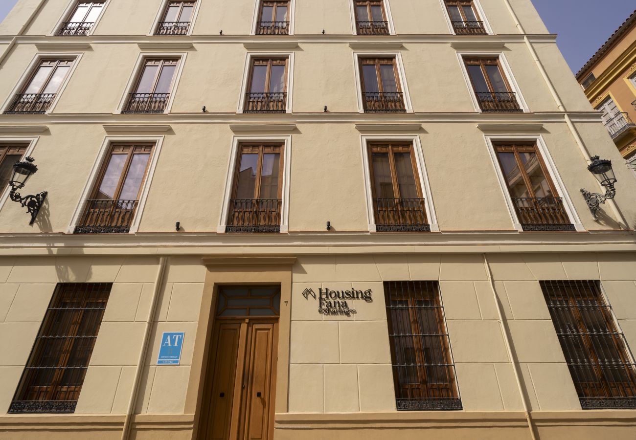 Apartamento en Málaga - Housing Fana by Sharing Co - 4 PAX A. Movilidad Reducida