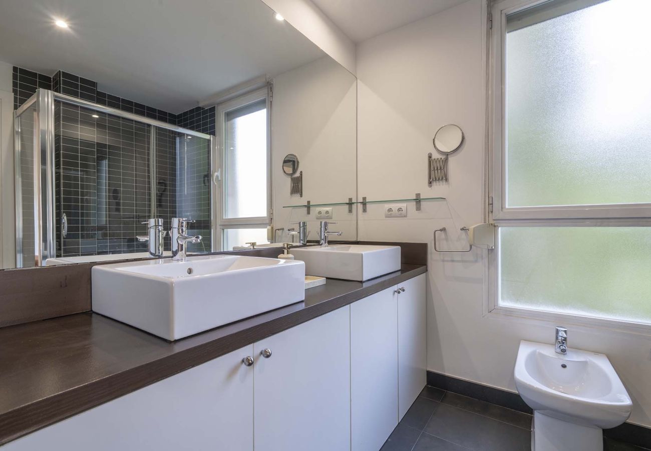 Apartamento en Madrid - Housing Arroyofresno by Sharing Co