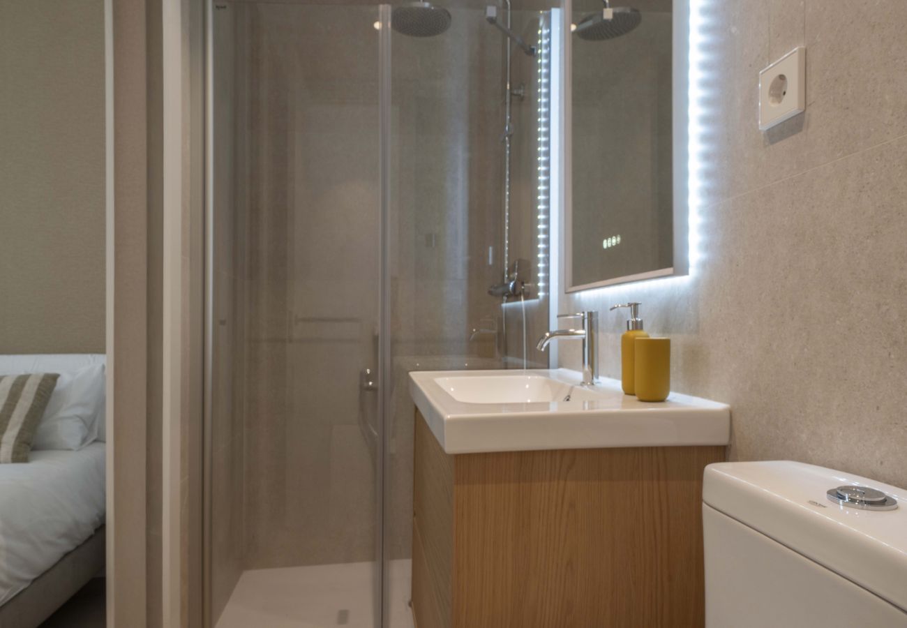 Apartamento en Madrid - Housing Castilla by Sharing Co
