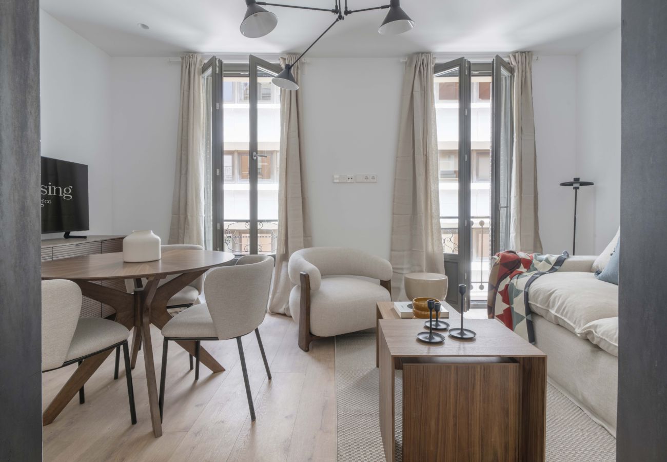 Apartamento en Madrid - Housing Castilla by Sharing Co (con terraza)