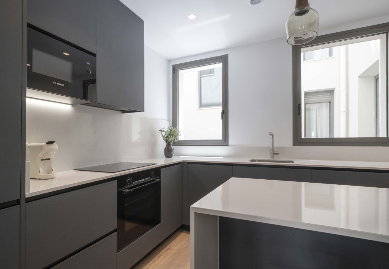 Apartamento en Madrid - Housing Castilla by Sharing Co (con terraza)