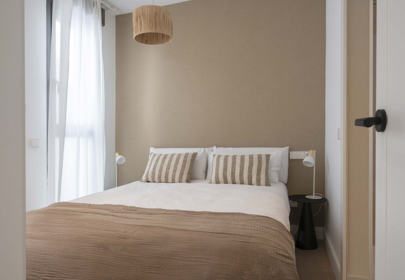 Apartamento en Madrid - Housing Castilla by Sharing Co (con terraza)