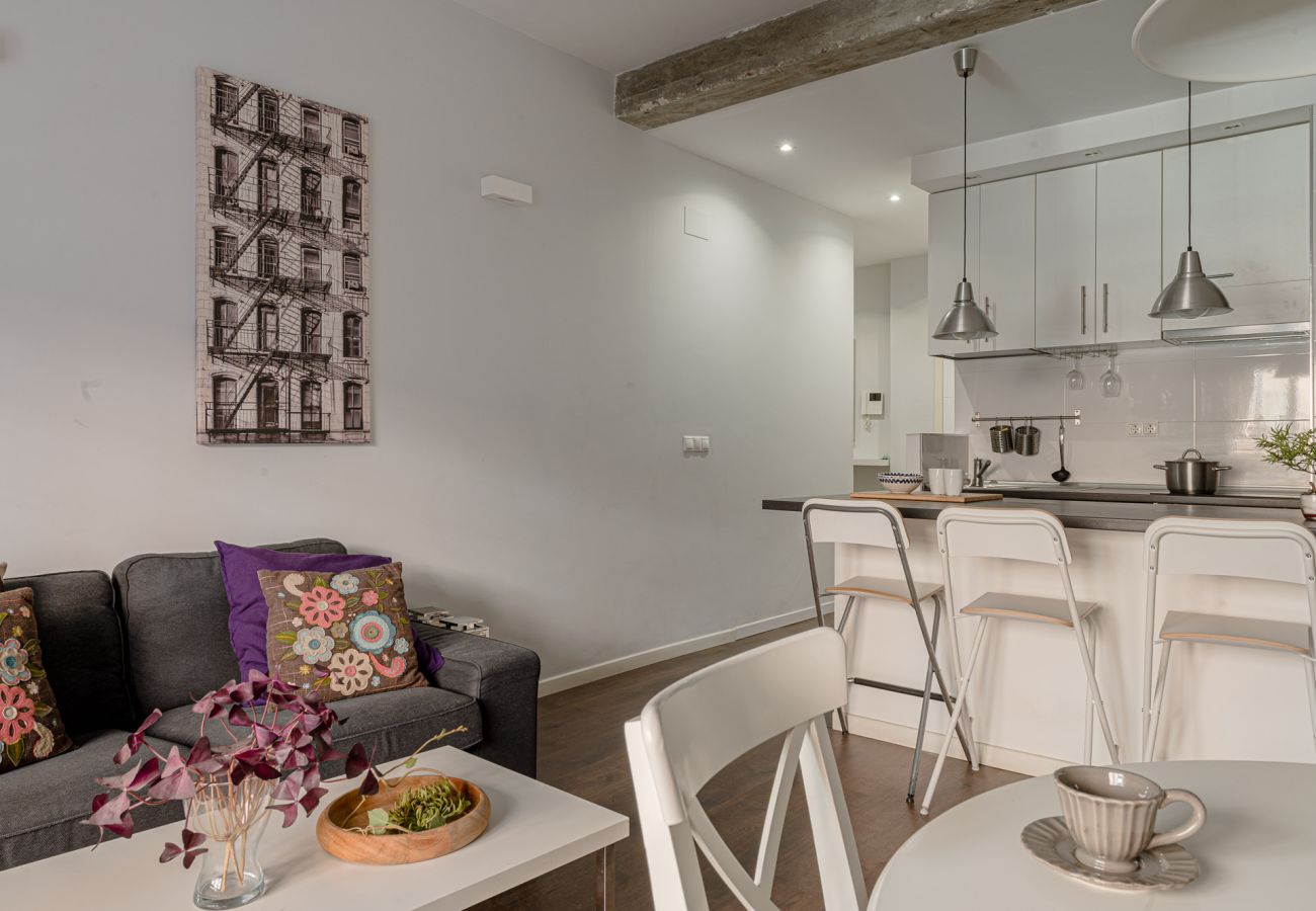 Apartment in Madrid - Apartamento en Nuevos Ministerios by Sharing Co  