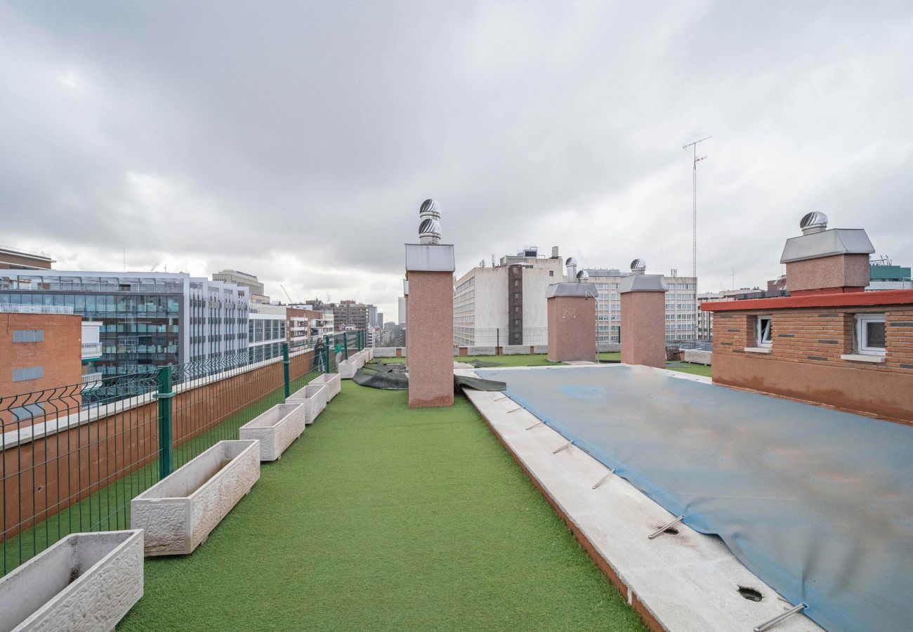 Apartment in Madrid - Precioso piso con piscina en Madrid by SharingCo   