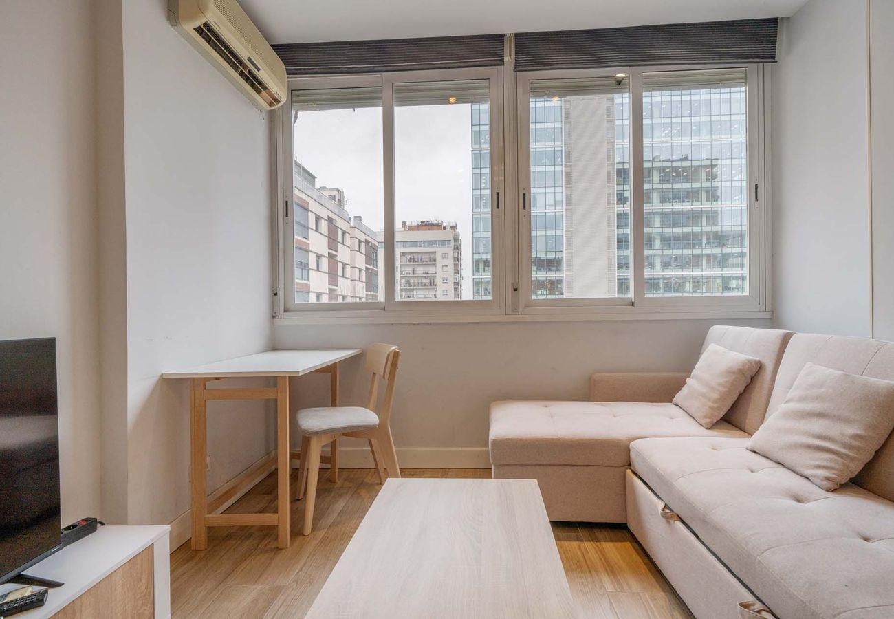 Apartment in Madrid - Beautiful apt with pool in Madrid by SharingCo     