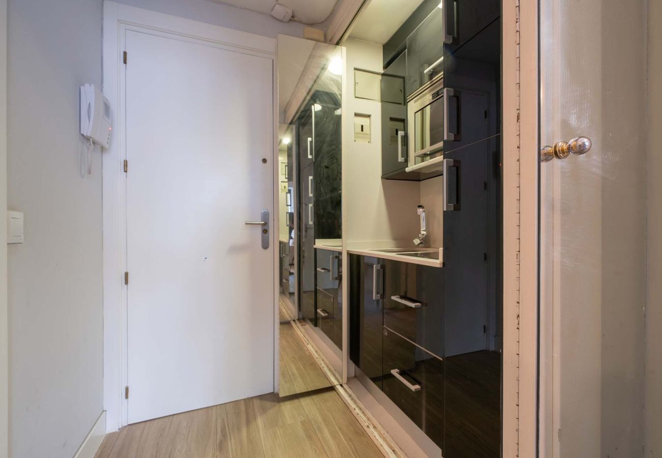 Apartment in Madrid - Beautiful apt with pool in Madrid by SharingCo     