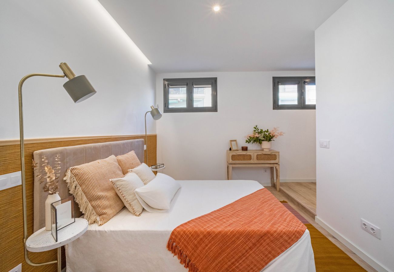 Apartment in Madrid - Tu hogar en Chamberí by SharingCo  