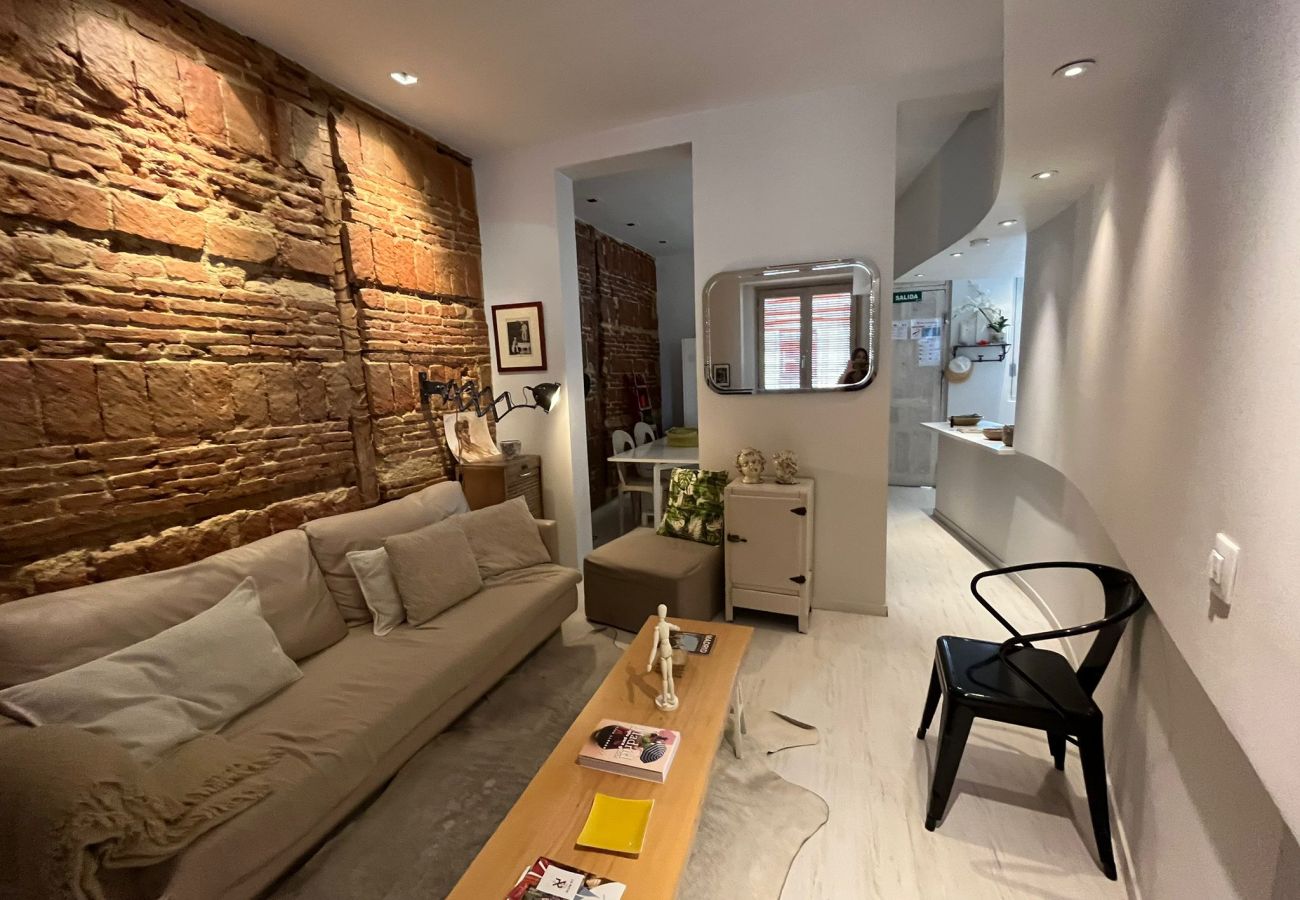 Apartment in Madrid - 1 bedroom apartment in La Latina by Sharing Co.