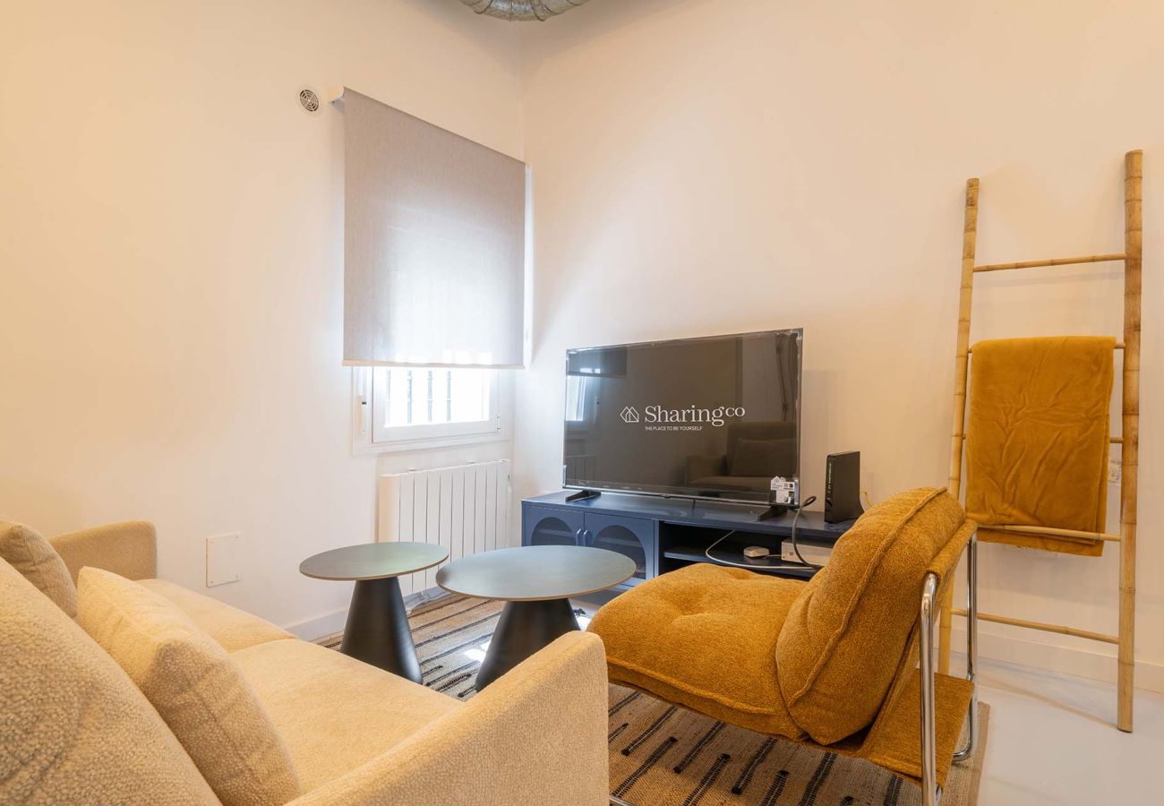 Apartment in Madrid - Housing Calle Segovia by Sharing Co