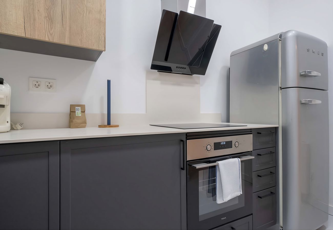 Apartment in Madrid - Housing Calle Segovia by Sharing Co