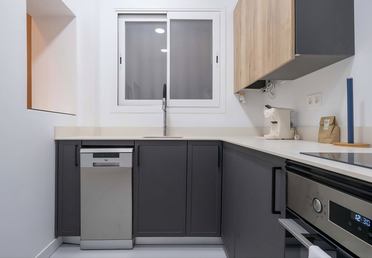 Apartment in Madrid - Housing Calle Segovia by Sharing Co