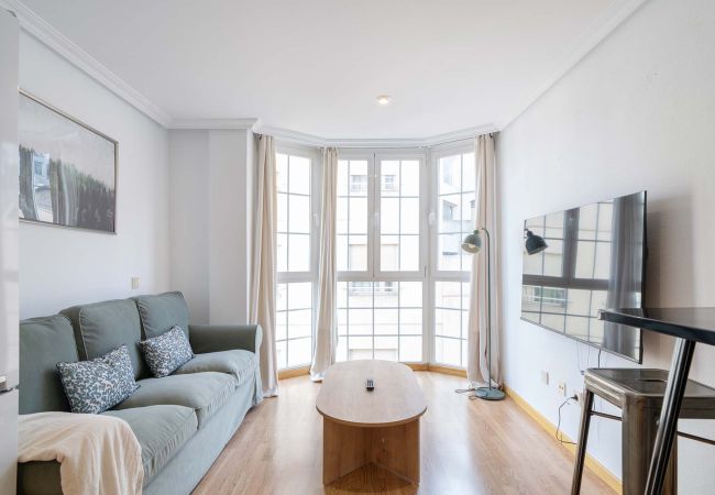 Apartment in Madrid - Cozy Apartment on Calle Eraso