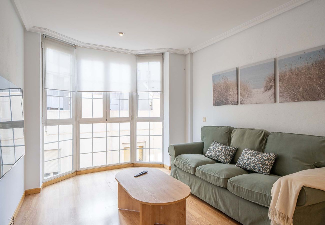 Apartment in Madrid - Cozy Apartment on Calle Eraso