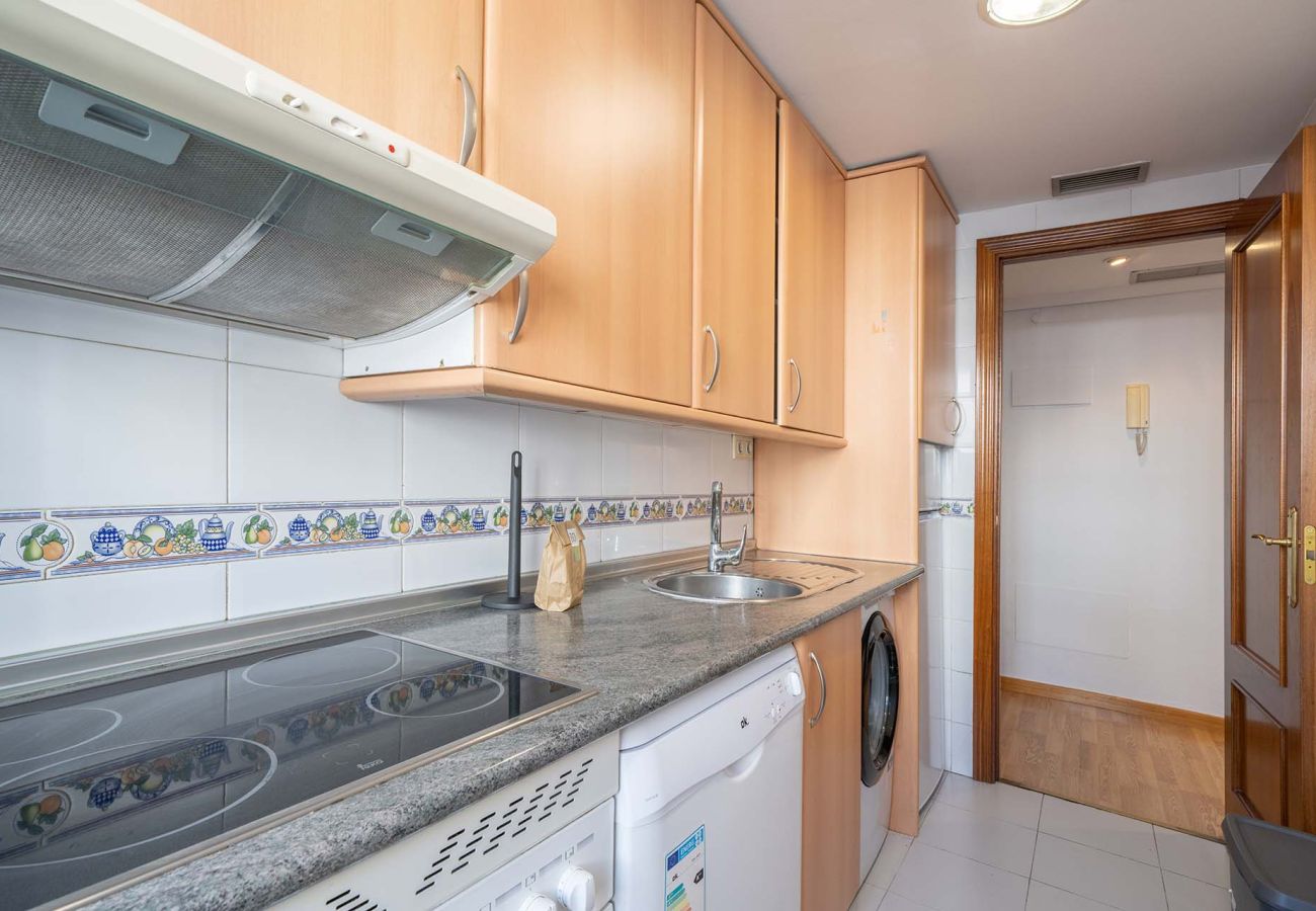 Apartment in Madrid - Cozy Apartment on Calle Eraso
