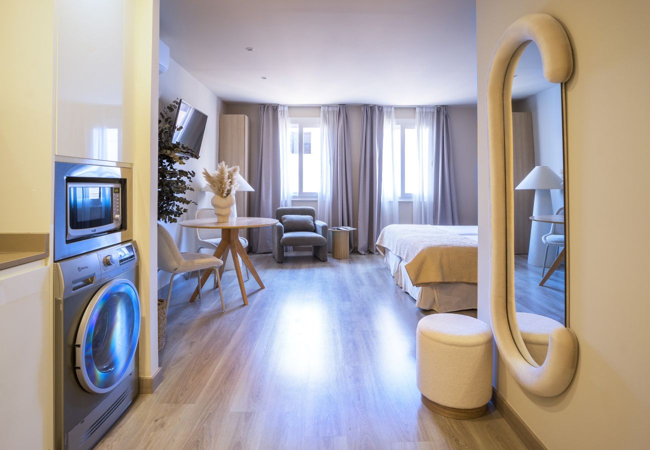 Studio in Málaga - Sharing Co premium Studio in Malaga center 