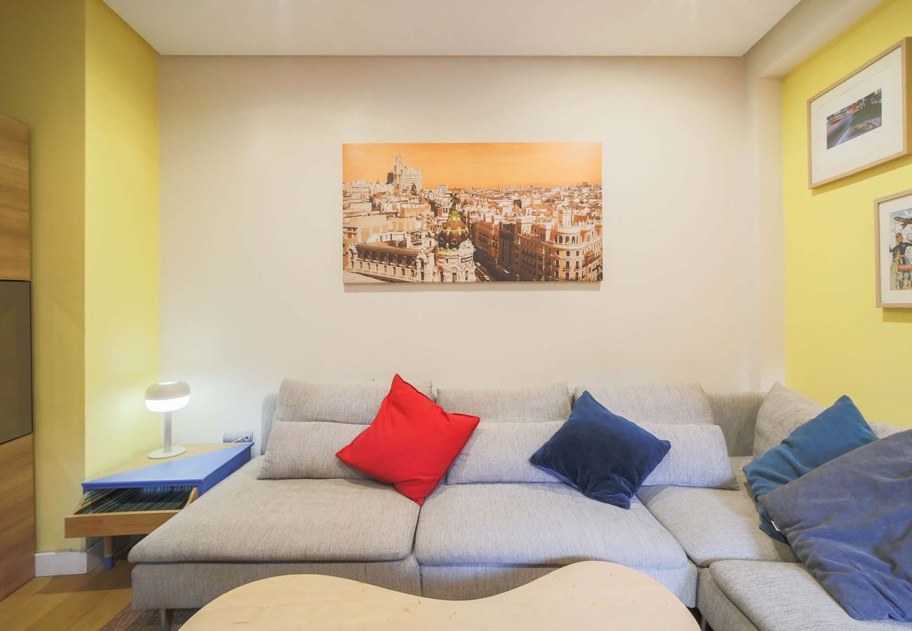 Apartment in Madrid - Modern and bright Duplex in La Latina/Plaza Mayor  By Sharing Co 